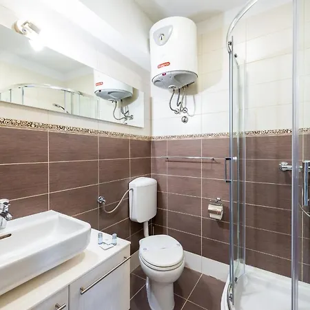 Gasthof Nautica South - Old Town 4*