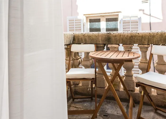 Nautica South - Old Town Pensionat