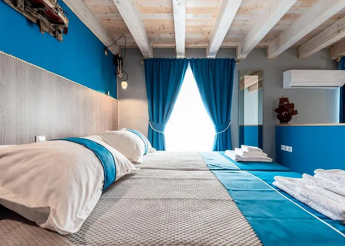 Nautica South - Old Town