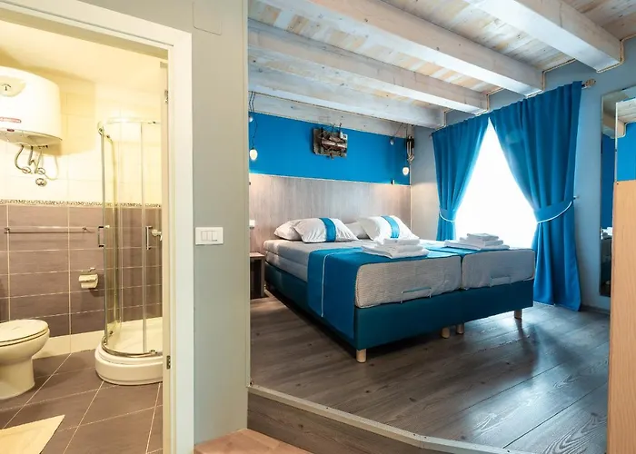 Nautica South - Old Town Pensionat 3*