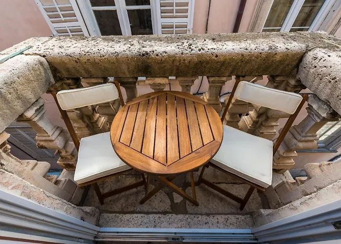 Nautica South - Old Town Pensionat