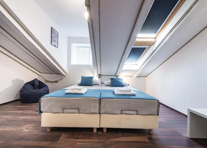 Nautica South - Old Town 4*