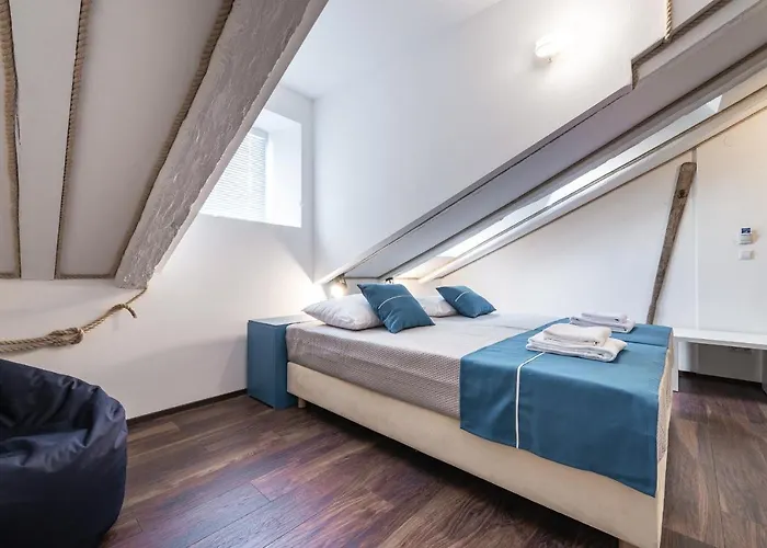 Nautica South - Old Town Pensionat