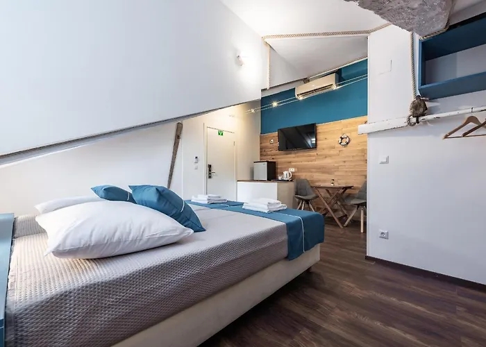 Nautica South - Old Town