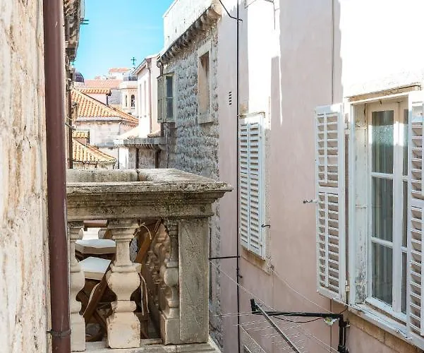 Affittacamere Nautica South - Old Town 3*