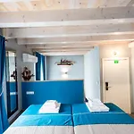 Nautica South - Old Town 3*